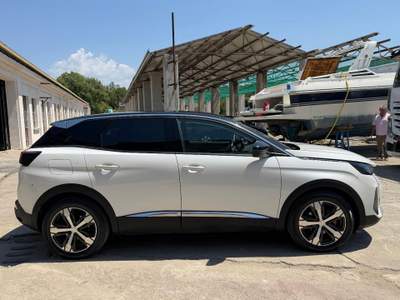 Peugeot 3008 BlueHDi 130 VAN EAT8 Allure N1 AUTOCARRO 5 POSTI Bianco usata Arcola