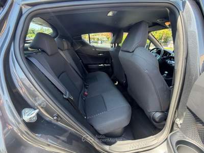 Toyota C-HR 1.8 Hybrid E-CVT Business Grigio usata Arcola