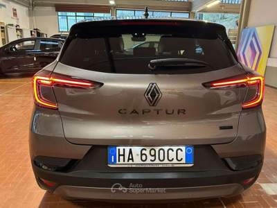 Renault Captur Captur Full Hybrid E-Tech 145 CV Esprit Alpine Grigio usata Empoli