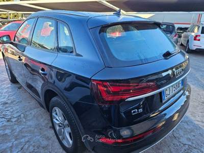 Audi Q5 40 TDI 204 CV quattro S tronic Business Advanced Nero usata Rossano Veneto