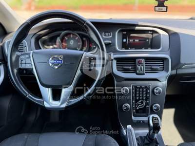 Volvo V40 VOLVO V40 D3 Momentum Grigio usata Trento