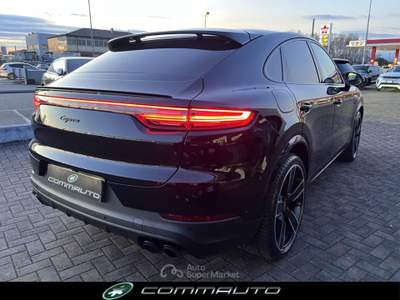 Porsche Cayenne Coupé 3.0 V6 E-Hybrid Nero usata Quinto di Treviso