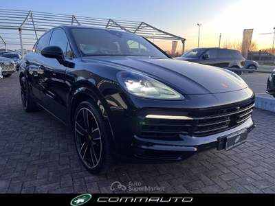 Porsche Cayenne Coupé 3.0 V6 E-Hybrid Nero usata Quinto di Treviso