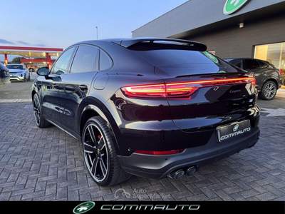 Porsche Cayenne Coupé 3.0 V6 E-Hybrid Nero usata Quinto di Treviso