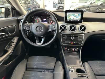 Mercedes-Benz CLA 220 d Sport 4matic auto - 18" - Camera - Navigatore Rosso usata Paderno Dugnano