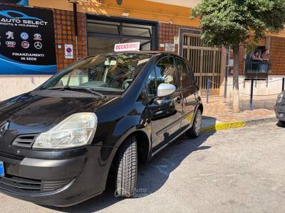 Renault Modus non fumatori Nero usata Pomigliano d'Arco