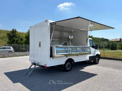 Iveco Daily 33S12 2.3 HPT PM Cabinato Bianco usata Gemona del Friuli