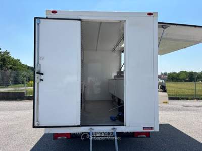 Iveco Daily 33S12 2.3 HPT PM Cabinato Bianco usata Gemona del Friuli