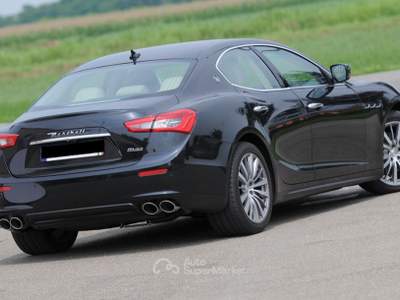 Maserati Ghibli VISIBILE IN SEDE - PRONTA CONSEGNA - FOTO PROVVISIORIE Nero usata Mentana