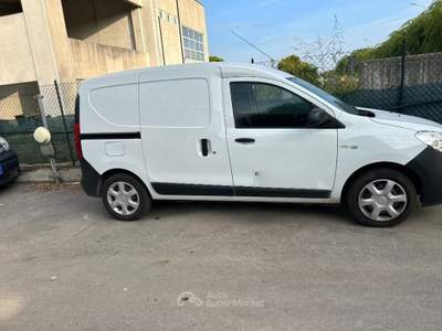 Renault Kangoo 1.5 dCi 75CV 5 porte Stop & Start Life N1 Grigio usata Asigliano Veneto