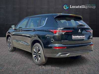 Mitsubishi Outlander  2.4l inform Nero usata Monza