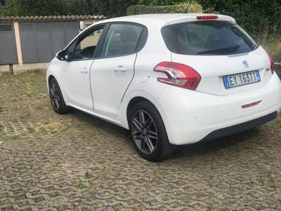 Peugeot 208 Auto neopatentati Bianco usata Manerba del Garda