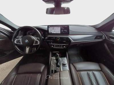 BMW Serie 5 530d Futura d Touring mhev 48V xdrive Msport auto usata Rovigo