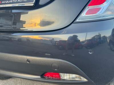 Lancia Ypsilon Lancia Ypsilon 1.0 FireFly 5 porte S&S Hybrid Ecochic Gold Nero usata Giugliano in Campania
