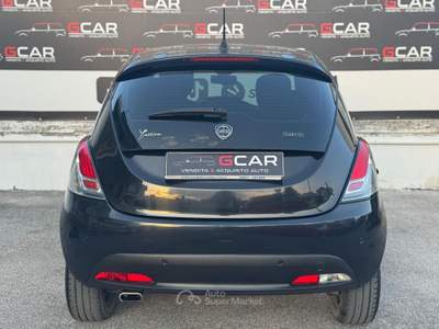Lancia Ypsilon Lancia Ypsilon 1.0 FireFly 5 porte S&S Hybrid Ecochic Gold Nero usata Giugliano in Campania