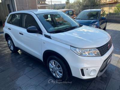 Suzuki Vitara PREZZO SENZA VINCOLI DI FINANZIAMENTO Bianco usata Roma