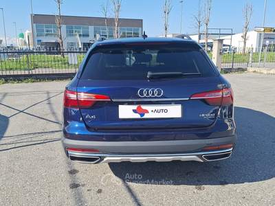 Audi A4 40 TDI 204 CV S tronic Business Blu/Azzurro usata Fossano
