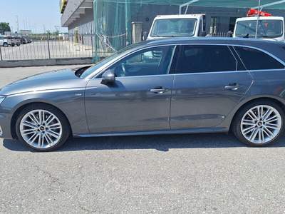 Audi A4 Avant 40 TDI S tronic line edition Grigio usata Fossano