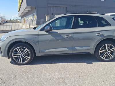 Audi Q5 204 CV quattro S tronic line plus Grigio usata Fossano
