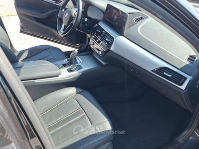 BMW Serie 5 520d 520 520d 48V xDrive Touring Luxury Grigio usata Fossano