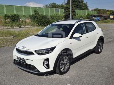Kia Stonic KIA Stonic 1.0 T-GDi 100 CV MHEV MT Urban Special Edition Bianco usata Gallarate