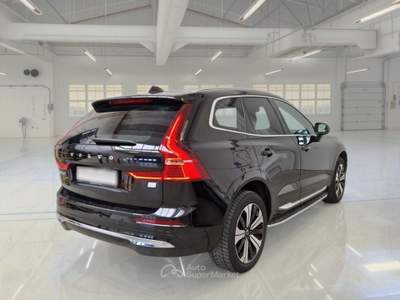 Volvo XC60 VOLVO XC60 T6 PLUG-IN AWD AUTO PLUS BRIGHT SUV usata Casei Gerola