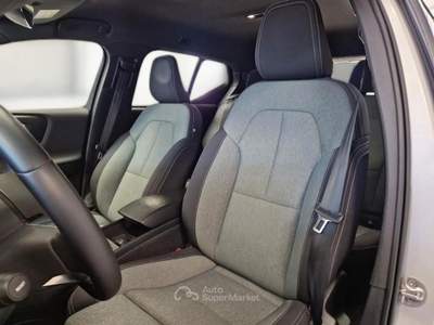 Volvo XC40 VOLVO XC40 T5 RECHARGE PLUG-IN AUTO PLUS BRIGHT SUV usata Pozzuoli