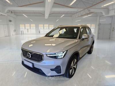 Volvo XC40 VOLVO XC40 T5 RECHARGE PLUG-IN AUTO PLUS BRIGHT SUV usata Pozzuoli