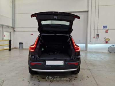 Volvo XC40 VOLVO XC40 T4 RECHARGE PLUG-IN AUTO CORE SUV usata Casei Gerola