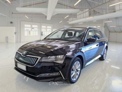 Skoda Superb SKODA SUPERB 1.4 TSI PLUG-IN HYBRYD EXECUTIVE DSG STATION WAGON usata Casei Gerola