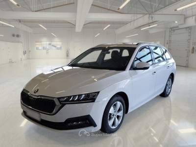 Skoda Octavia SKODA OCTAVIA 2.0 TDI EVO 85KW EXECUTIVE DSG STATION WAGON usata Firenze