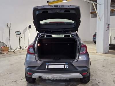 Renault Captur RENAULT CAPTUR 1.5 DCI BLUE 85KW BUSINESS EDC SUV usata Bentivoglio
