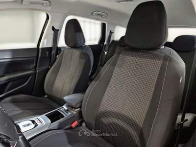 Peugeot 308 PEUGEOT 308 SW ACTIVE BUSINESS BLUEHDI 130 EAT8 SES STATION WAGON usata Bentivoglio