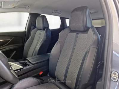 Peugeot 3008 PEUGEOT 3008 BLUEHDI 130 EAT8 SES ALLURE SUV usata Casei Gerola