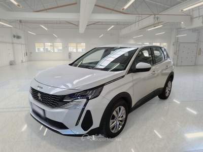 Peugeot 3008 PEUGEOT 3008 BLUEHDI 130 EAT8 SES ACTIVE BUSINESS SUV usata Casei Gerola