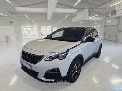 Peugeot 3008 PEUGEOT 3008 BLUEHDI 130 EAT8 SES BUSINESS SUV usata Roma
