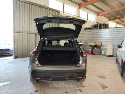 Nissan Qashqai NISSAN QASHQAI 1.3 MHEV 140 BUSINESS CROSSOVER usata Pozzuoli