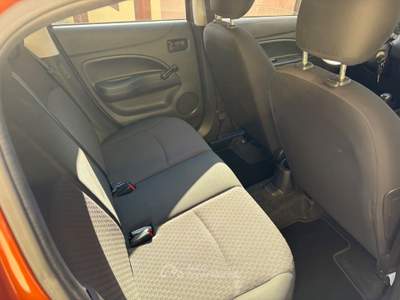 Mitsubishi Space Star Funky Bronzo usata Roma