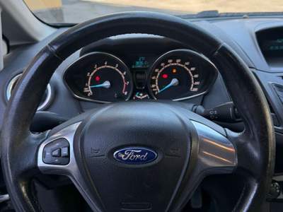 Ford Fiesta 5p. Bz.- GPL Titanium Grigio usata Moncalieri