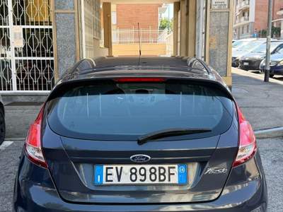 Ford Fiesta 5p. Bz.- GPL Titanium Grigio usata Moncalieri