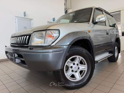 Toyota Land Cruiser 3.0 turbodiesel 3 porte. //UNICO PROPRIETARIO// Grigio usata Parma