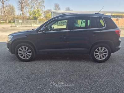 Volkswagen Tiguan 2.0 16V TDI DPF Trend & Fun (18°) EURO 5 Nero usata Trofarello