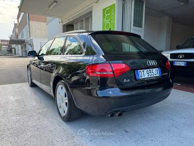Audi A4 Avant 2.0 tdi Advanced OTTIME CONDIZIONI Nero usata Riccione