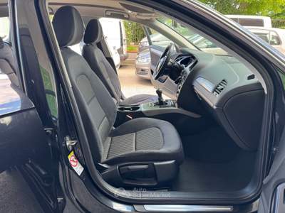Audi A4 Avant 2.0 tdi Advanced OTTIME CONDIZIONI Nero usata Riccione