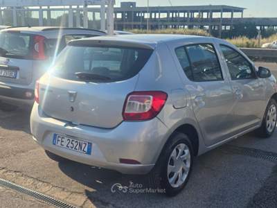 Dacia Sandero GPL 90cv S&S Lauréate Grigio usata Qualiano