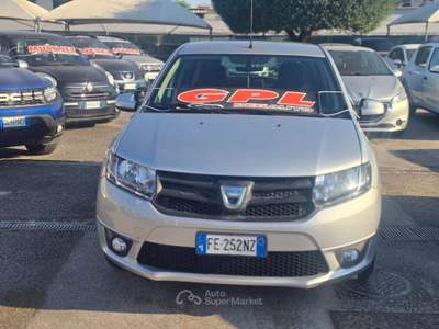 Dacia Sandero GPL 90cv S&S Lauréate Grigio usata Qualiano