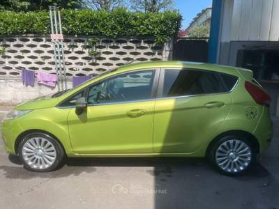 Ford Fiesta Ford Fiesta titanium GPL 2010 Verde usata Settimo Milanese