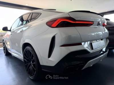 BMW X6 xDrive40d 340CV 48V CARBON EDITION M-SPORT Bianco usata Santa Maria di Sala