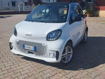 Smart ForTwo EQ COUPE 56CV ELETTRICA Bianco usata Gravina in Puglia