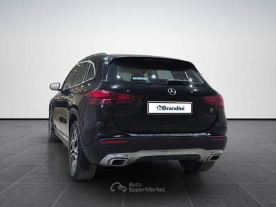 Mercedes-Benz GLA  200 d progressive advanced plus auto Nero usata Firenze
